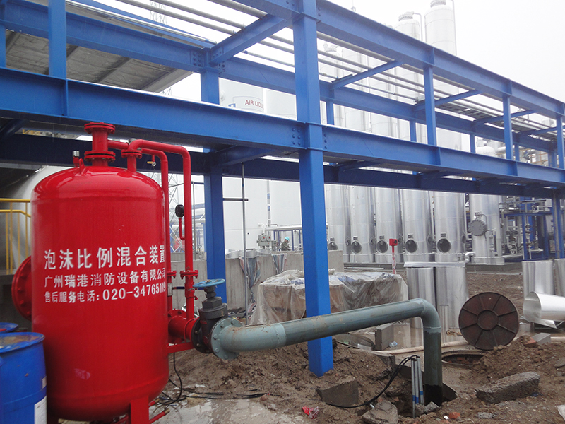 瑞港消防集研發、生產、銷售和服務一體專業從事現代工業消防自動滅火產品制造的企業，是中國消防行業滅火產品種類較全的科技型企業。擁有氣體滅火，七氟丙烷氣體滅火，高壓細水霧滅火，泡沫滅火，廚房滅火等多個生產試驗基地。