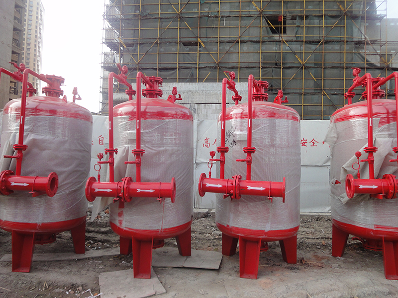 瑞港消防集研發(fā)、生產(chǎn)、銷(xiāo)售和服務(wù)一體專(zhuān)業(yè)從事現(xiàn)代工業(yè)消防自動(dòng)滅火產(chǎn)品制造的企業(yè)，是中國(guó)消防行業(yè)滅火產(chǎn)品種類(lèi)較全的科技型企業(yè)。擁有氣體滅火，七氟丙烷氣體滅火，高壓細(xì)水霧滅火，泡沫滅火，廚房滅火等多個(gè)生產(chǎn)試驗(yàn)基地。